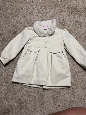 Tommy Bahama Girls 2T Cream Color Winter Coat